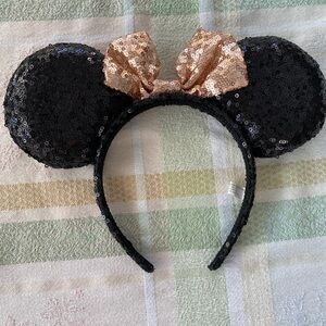 Disney Minnie Mouse Ears Headband